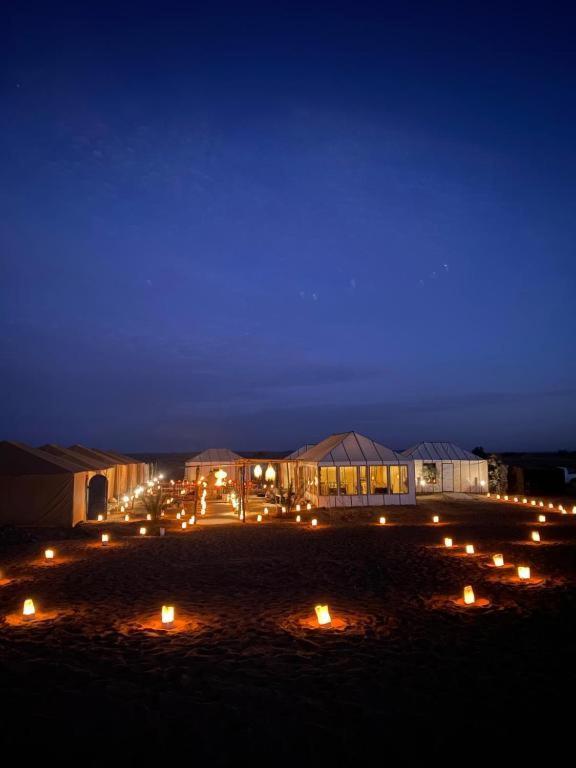 Merzouga Morocco Desert Luxury Camp เมอร์ซูกา ภายนอก รูปภาพ