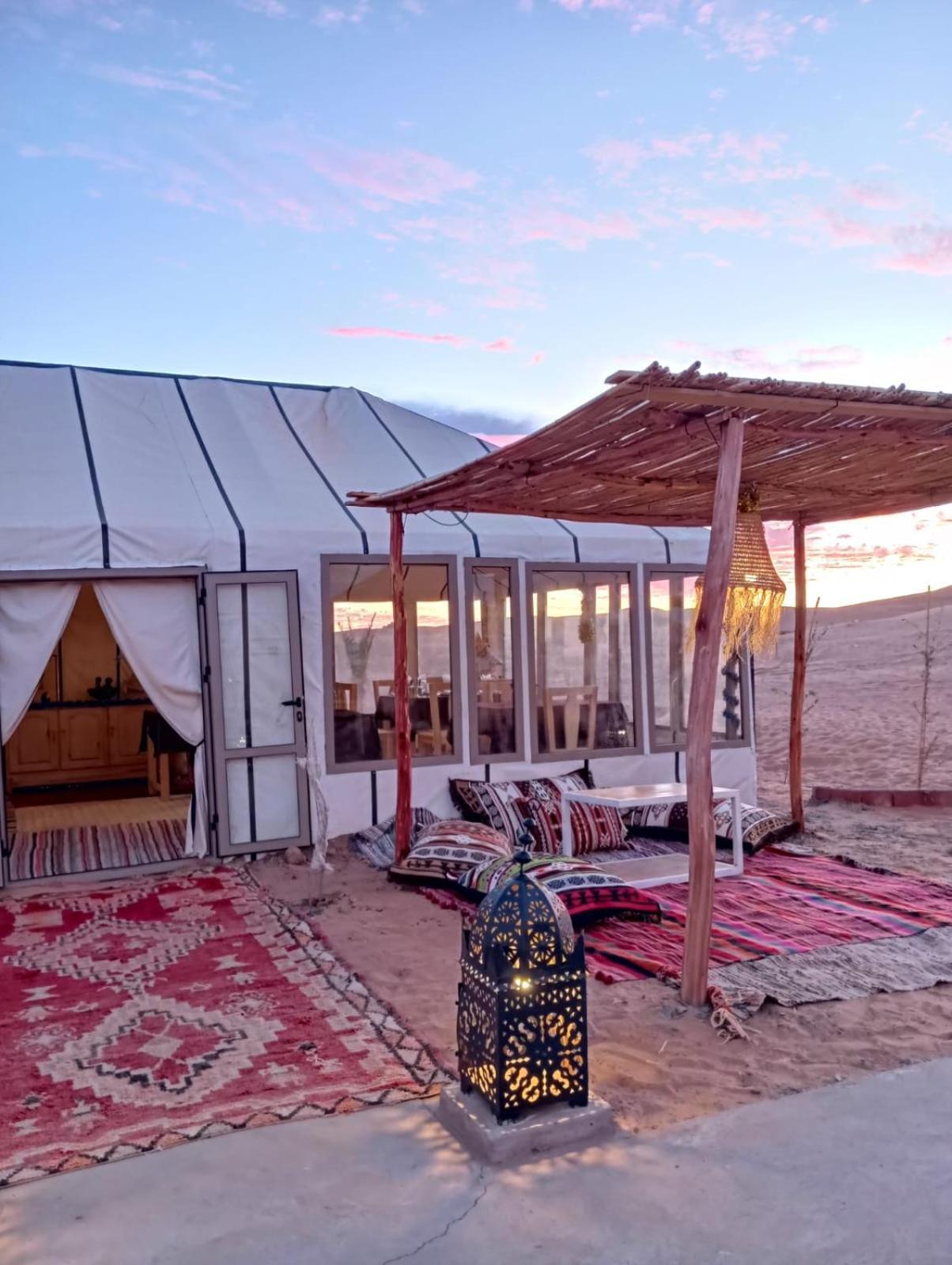 Merzouga Morocco Desert Luxury Camp เมอร์ซูกา ภายนอก รูปภาพ